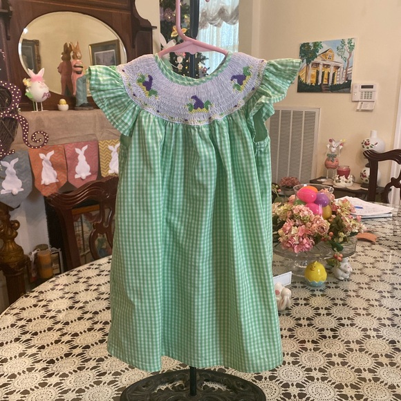 Bella Mia Kids Smocked Toddler Girls Mardi Gras Theme Dress size 3T - Picture 1 of 16